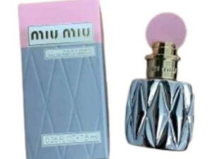 Découvrez notre parfum de poche Miu Miu Silver de 5 ml