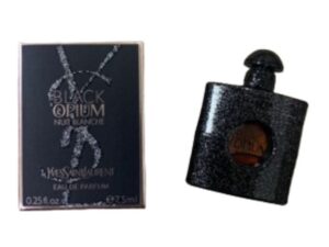 Découvrez YSL Opium 7,5 ml, l'eau de parfum femme orientale et épicée. Format voyage pratique, sillage intense et tenue longue durée.